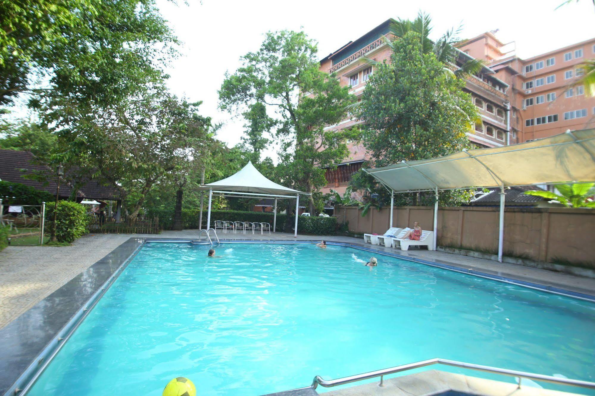 Pagoda Resorts Alappuzha Exteriér fotografie